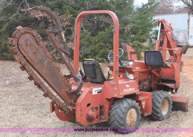 image for item H5993 1994 Ditch Witch 3610 trencher
