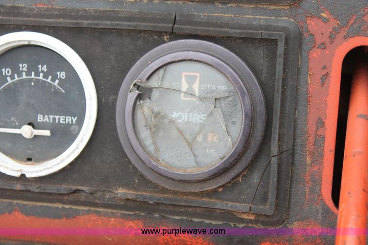 image for item H5993 1994 Ditch Witch 3610 trencher