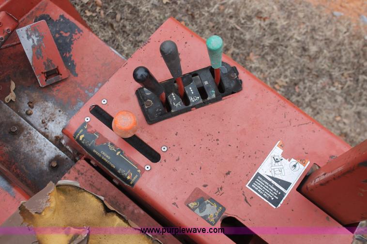 image for item H5993 1994 Ditch Witch 3610 trencher