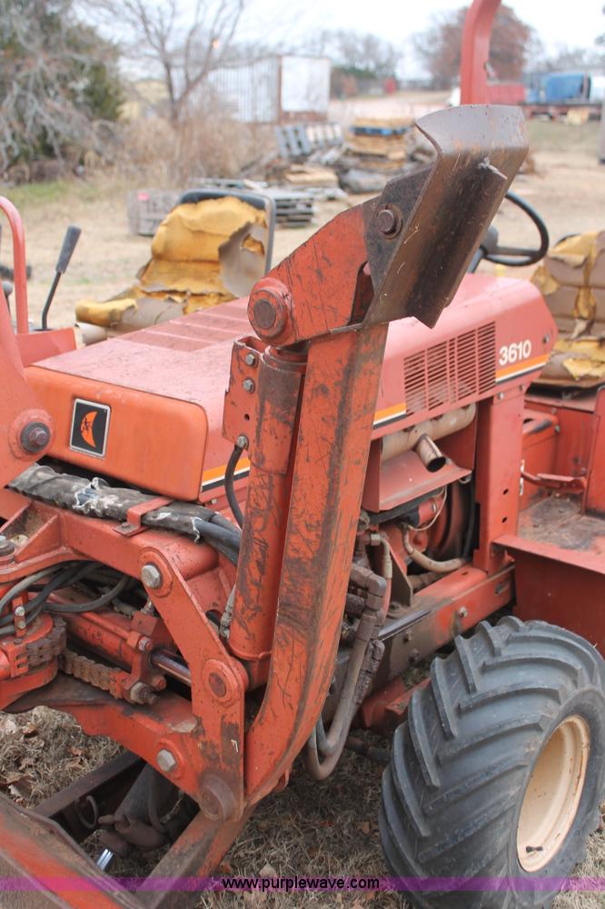 image for item H5993 1994 Ditch Witch 3610 trencher