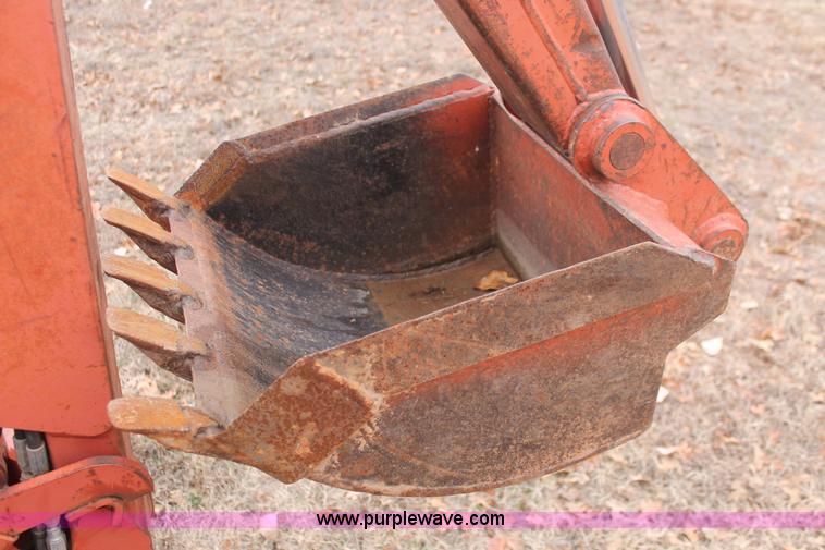 image for item H5993 1994 Ditch Witch 3610 trencher