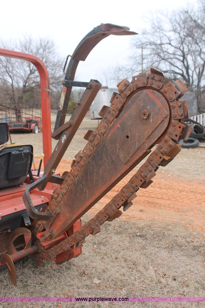 image for item H5993 1994 Ditch Witch 3610 trencher