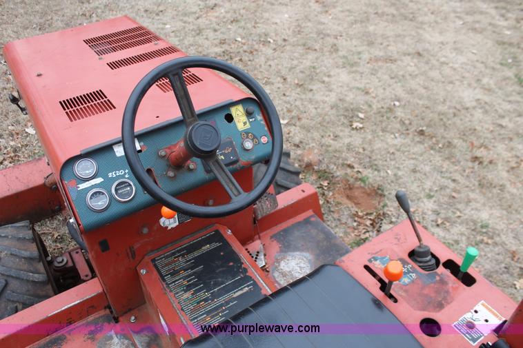 image for item H5994 2003 Ditch Witch 3700 trencher
