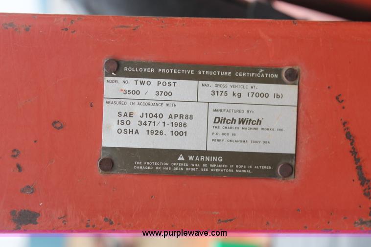 image for item H5994 2003 Ditch Witch 3700 trencher