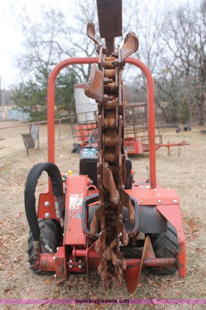 image for item H5994 2003 Ditch Witch 3700 trencher