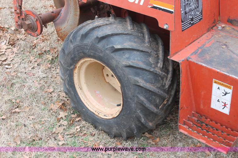 image for item H5994 2003 Ditch Witch 3700 trencher