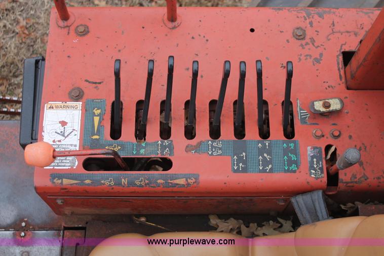 image for item H5995 1999 Ditch Witch 7610 trencher