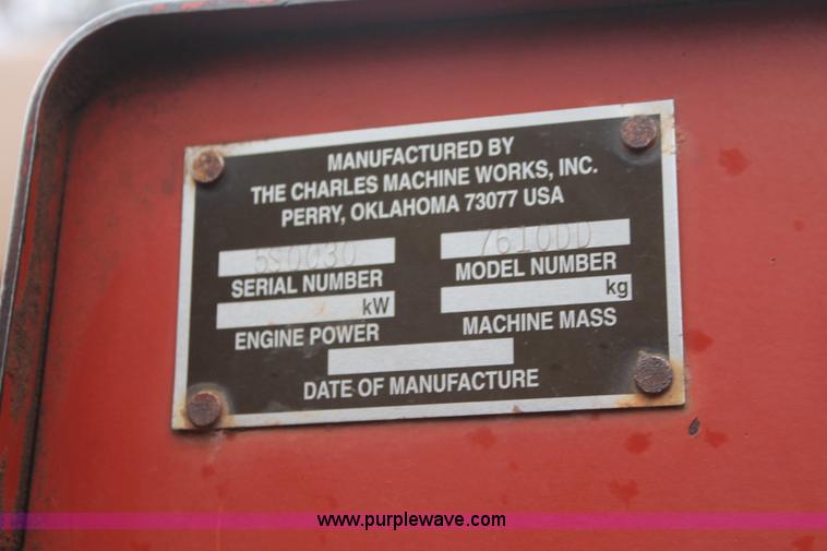 image for item H5995 1999 Ditch Witch 7610 trencher