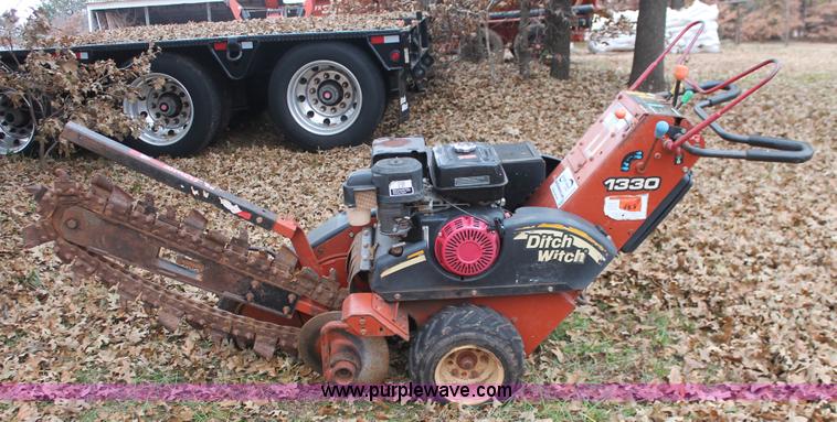 image for item H5996 2003 Ditch Witch 1330H walk-behind compact trencher