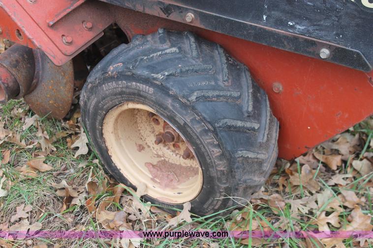 image for item H5996 2003 Ditch Witch 1330H walk-behind compact trencher