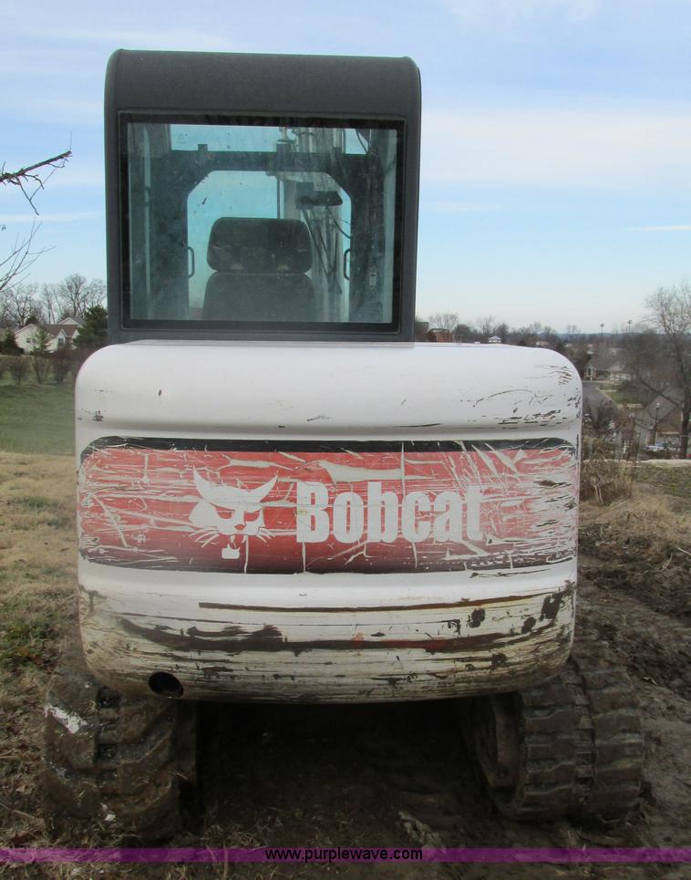 image for item H7638 2002 Bobcat 341D compact excavator