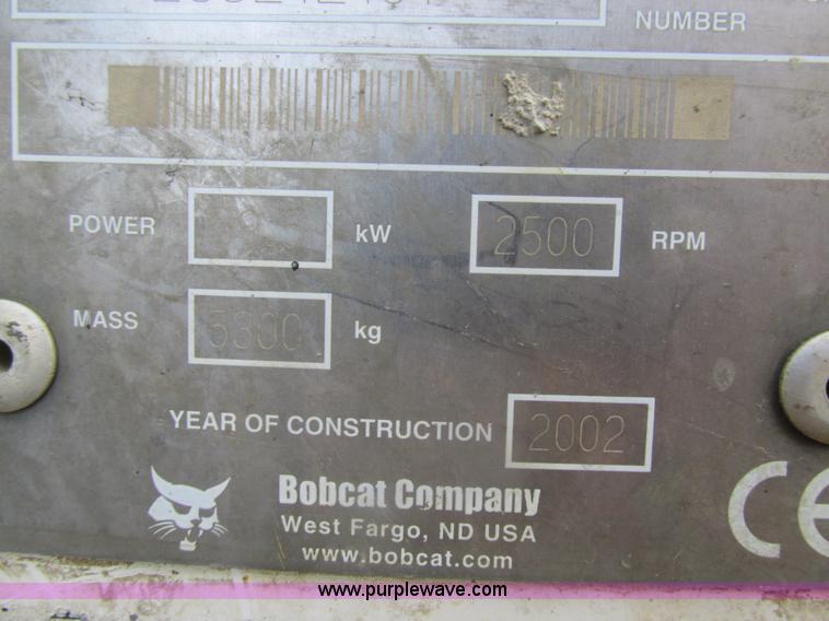image for item H7638 2002 Bobcat 341D compact excavator