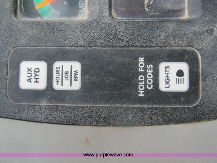 image for item H7638 2002 Bobcat 341D compact excavator