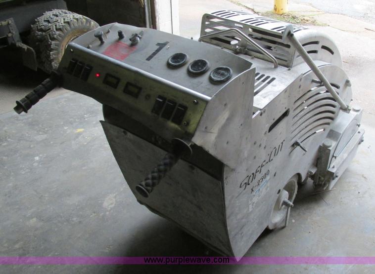 image for item H7676 Soff Cut X2500 concrete saw