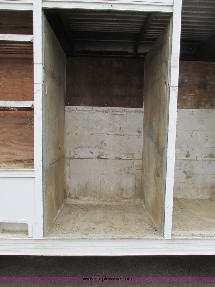 image for item H7677 1989 Ford LN8000 form/beverage truck