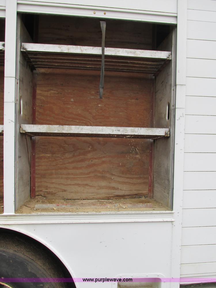 image for item H7677 1989 Ford LN8000 form/beverage truck