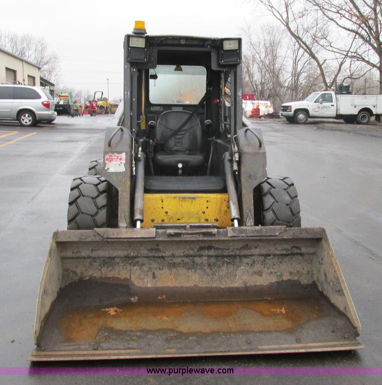 image for item H7679 2006 New Holland L160 Super boom skid steer