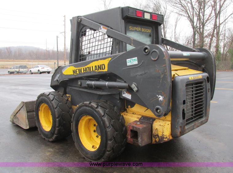 image for item H7679 2006 New Holland L160 Super boom skid steer