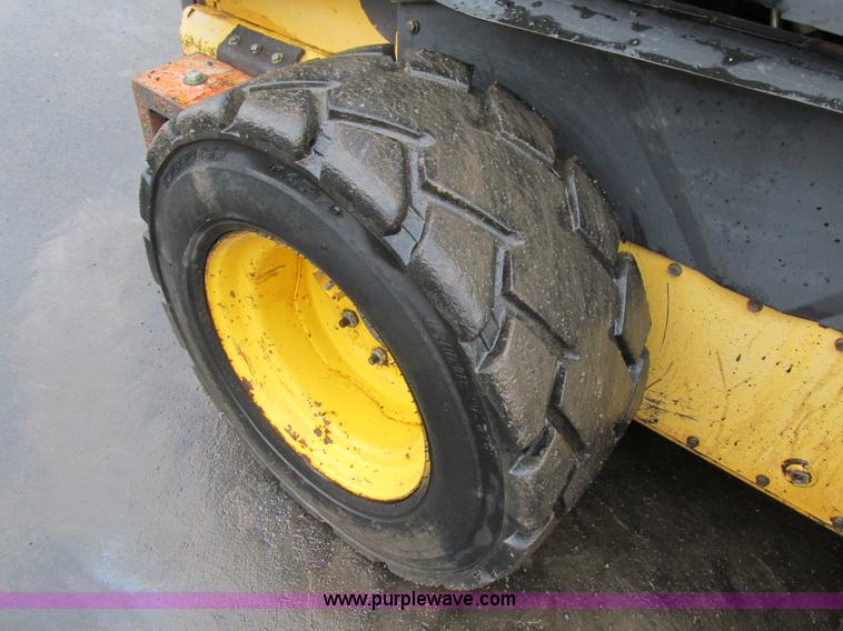 image for item H7679 2006 New Holland L160 Super boom skid steer