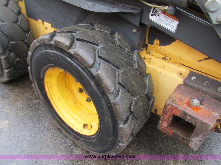 image for item H7679 2006 New Holland L160 Super boom skid steer