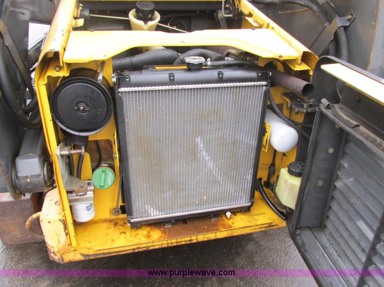 image for item H7679 2006 New Holland L160 Super boom skid steer