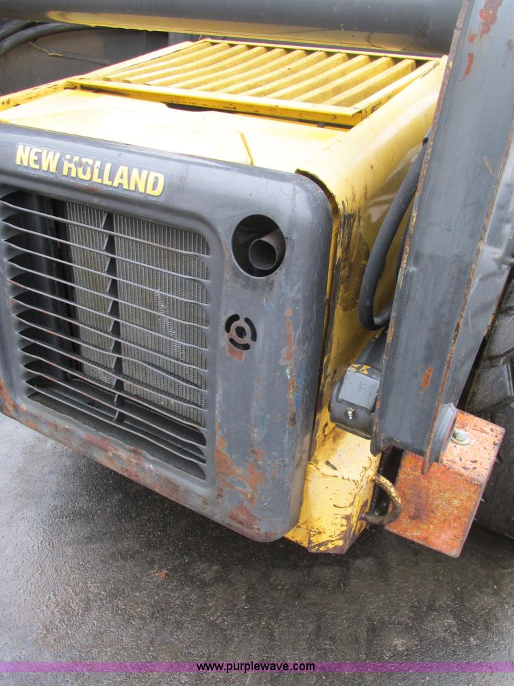 image for item H7679 2006 New Holland L160 Super boom skid steer