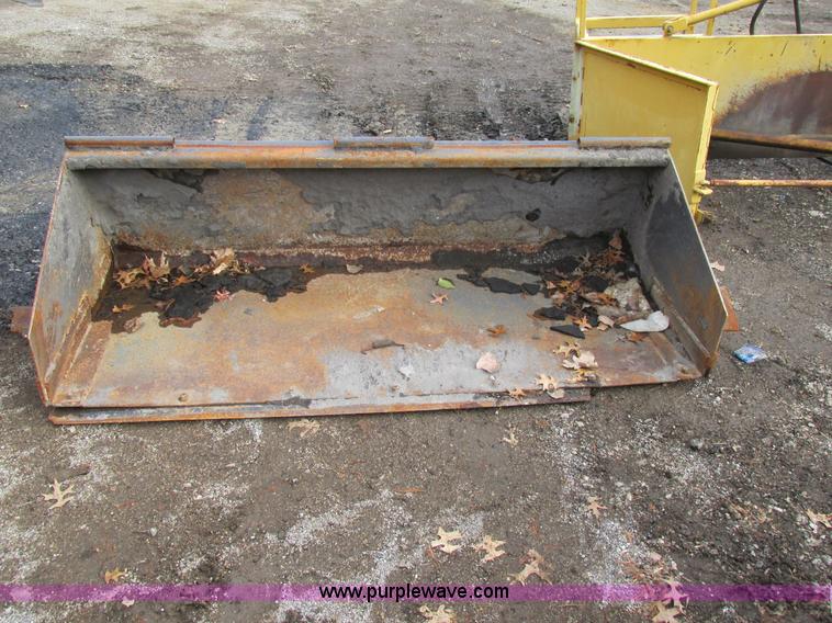 image for item H7682 2008 Sweepster 20072M-0022 skid steer bucket