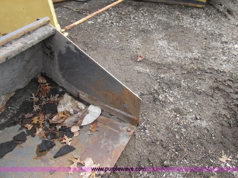 image for item H7682 2008 Sweepster 20072M-0022 skid steer bucket