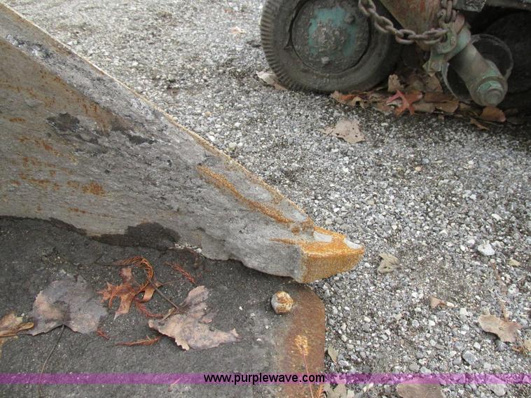 image for item H7684 Skid steer bucket