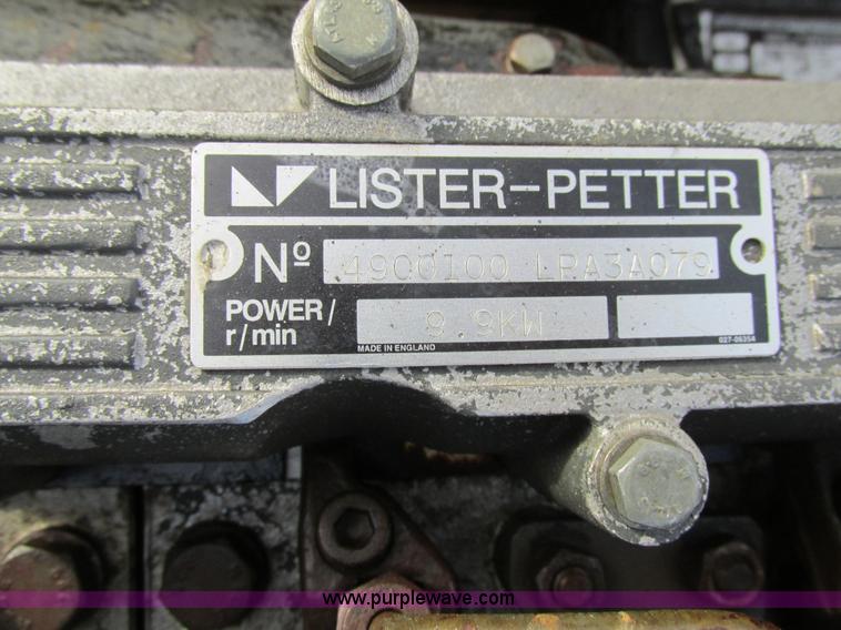 image for item H7686 HTC road widener