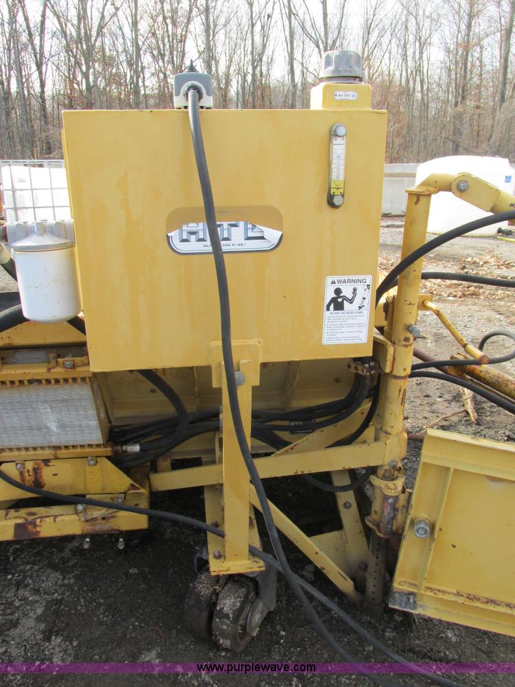 image for item H7686 HTC road widener