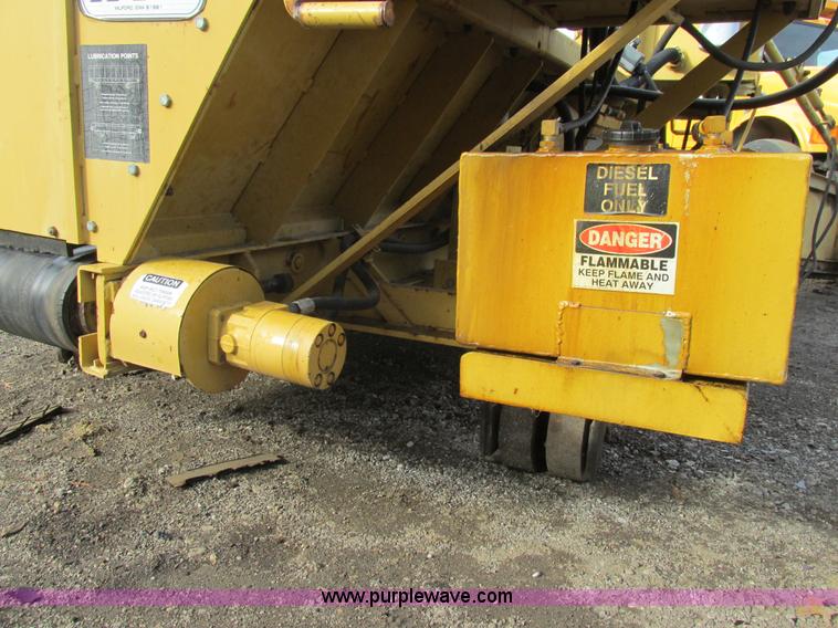 image for item H7686 HTC road widener