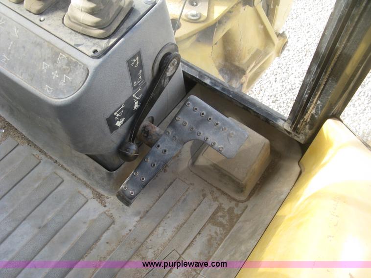 image for item H9258 1997 Caterpillar 416C backhoe