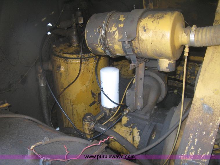 image for item H9305 Leroi 185 air compressor