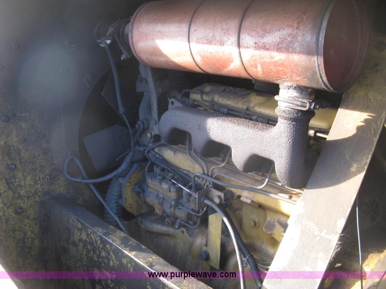 image for item H9305 Leroi 185 air compressor