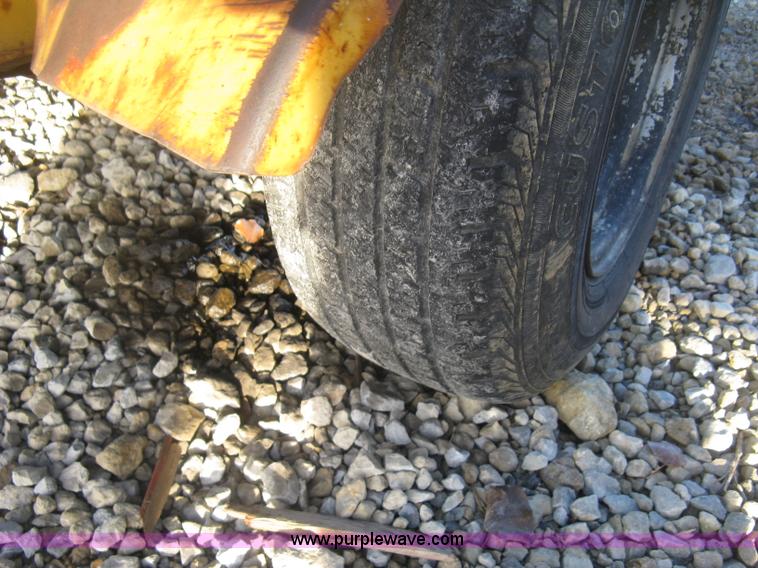 image for item H9305 Leroi 185 air compressor