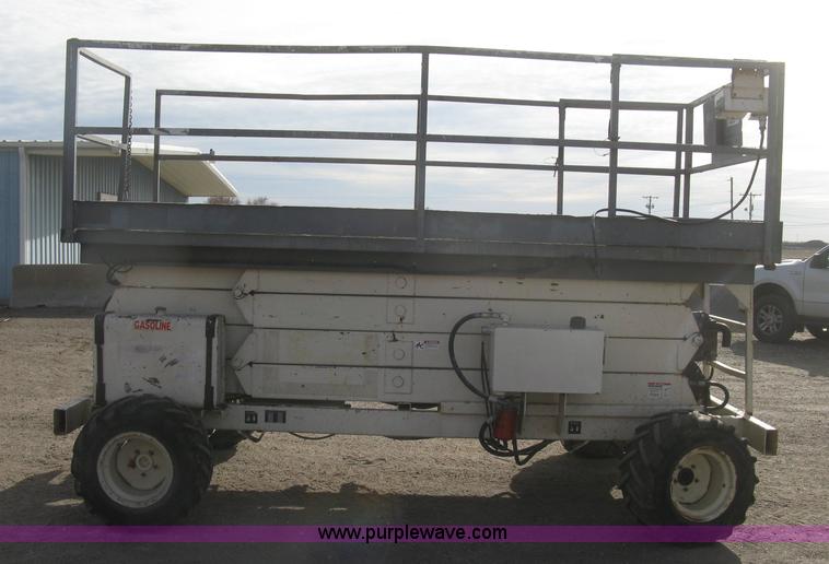 image for item H9330 1998 Terex TS-30RT scissor lift