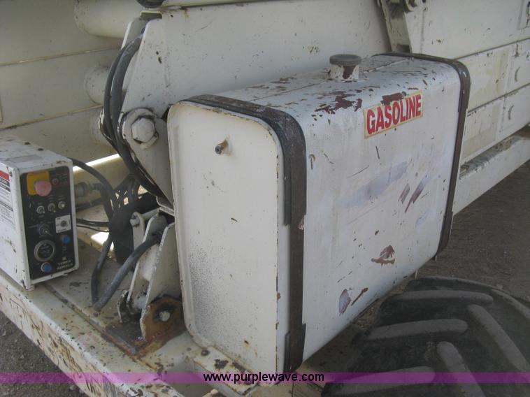 image for item H9330 1998 Terex TS-30RT scissor lift