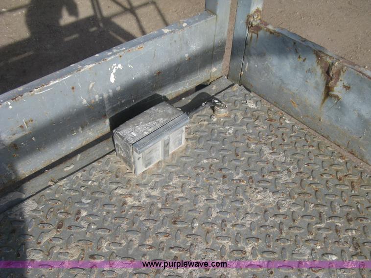 image for item H9330 1998 Terex TS-30RT scissor lift