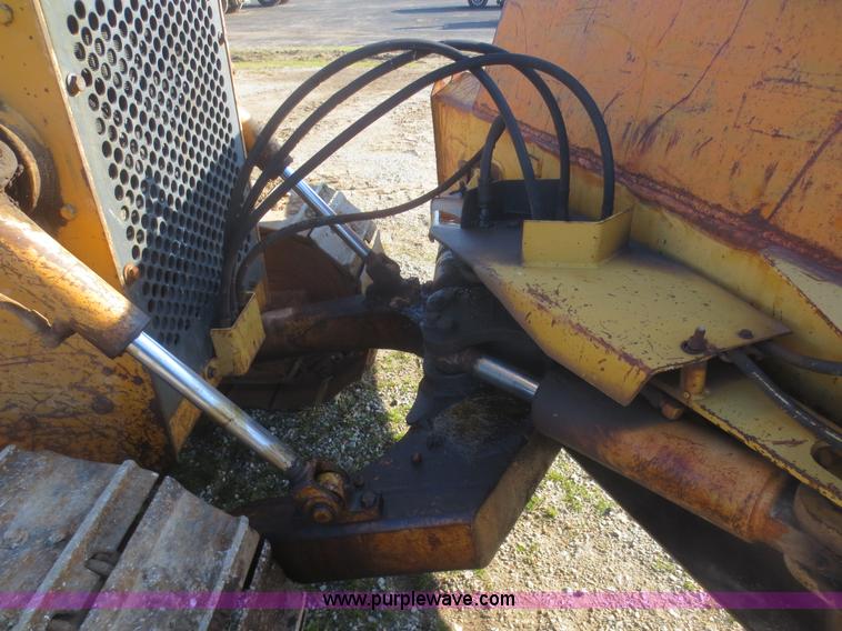 image for item I2132 1997 Case 550G LT dozer