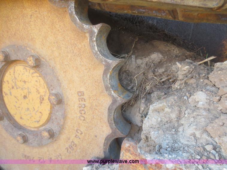 image for item I2132 1997 Case 550G LT dozer