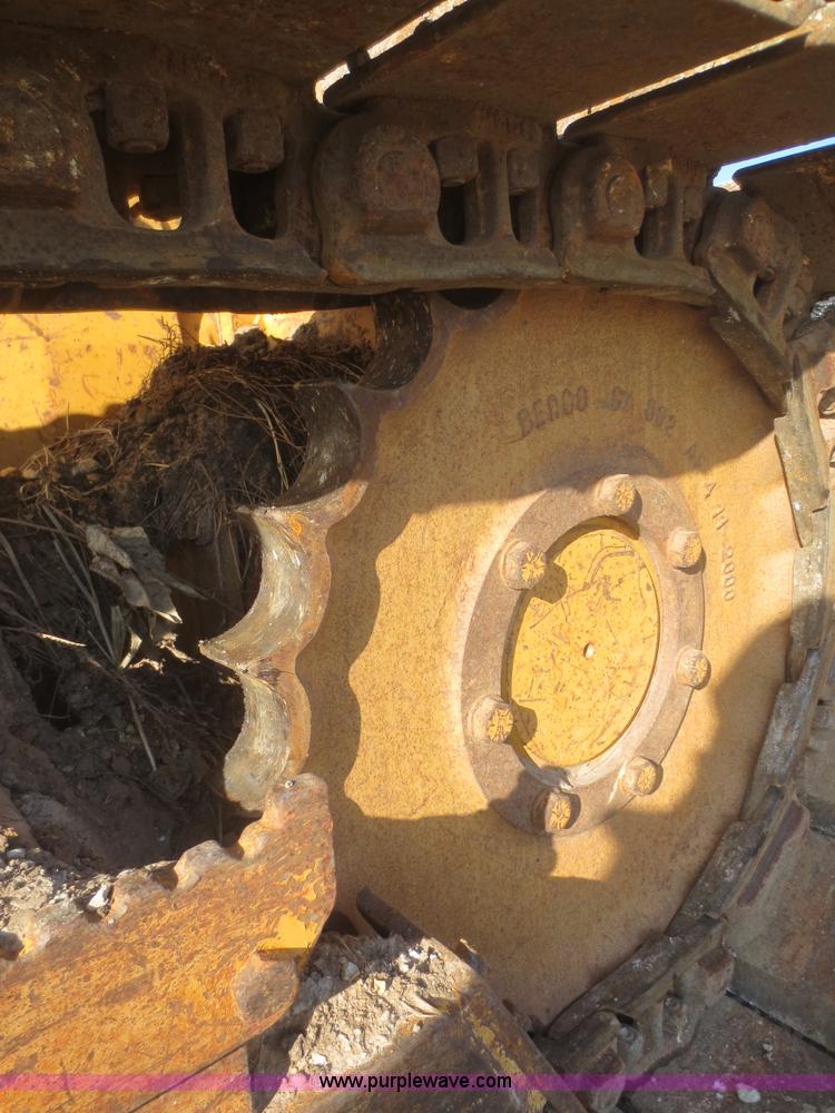 image for item I2132 1997 Case 550G LT dozer