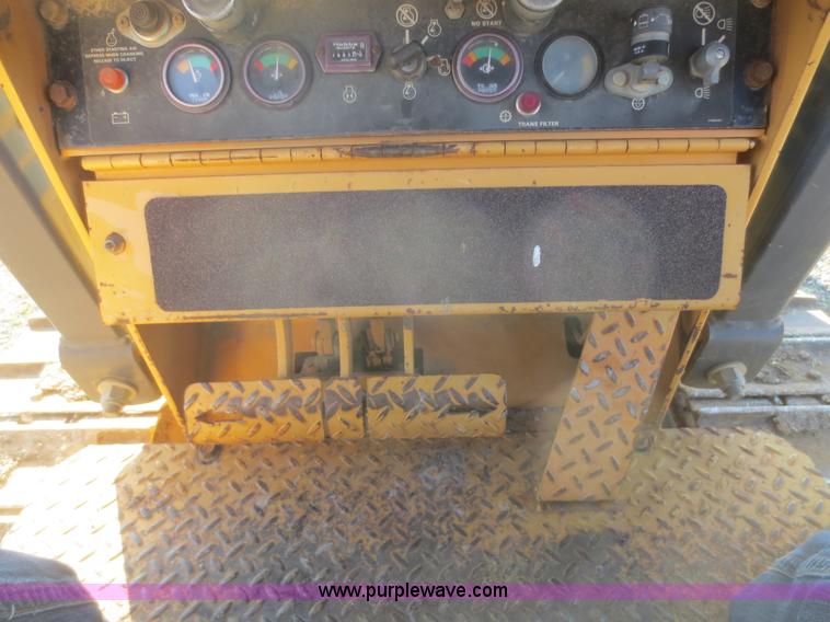 image for item I2132 1997 Case 550G LT dozer