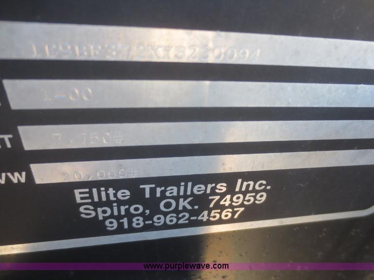 image for item I2133 2000 Elite gooseneck trailer