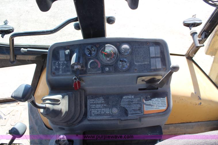 image for item I2397 1999 Caterpillar 416C backhoe