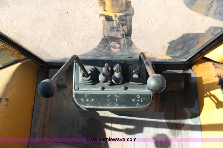 image for item I2397 1999 Caterpillar 416C backhoe