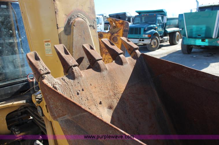 image for item I2397 1999 Caterpillar 416C backhoe