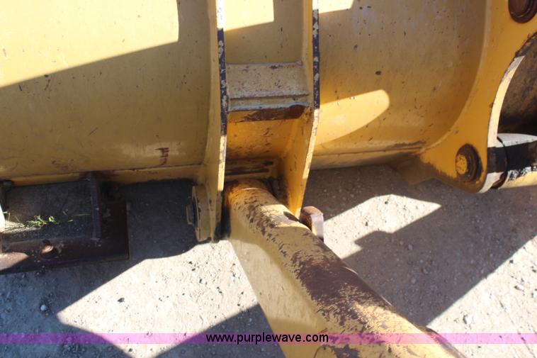 image for item I2397 1999 Caterpillar 416C backhoe