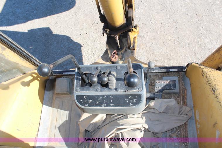 image for item I2398 1999 Caterpillar 416C backhoe
