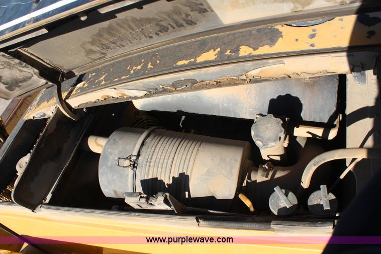 image for item I2398 1999 Caterpillar 416C backhoe